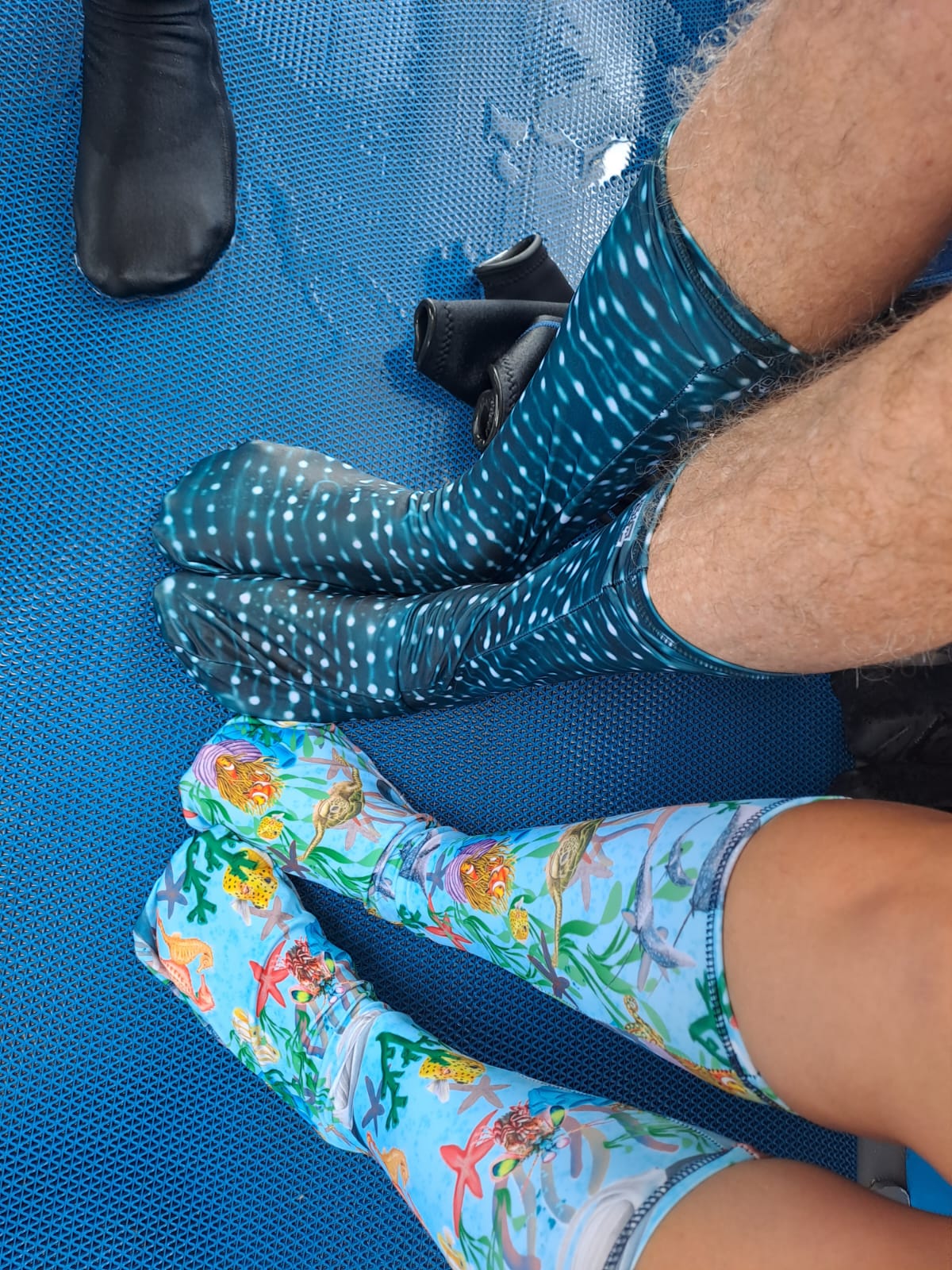 ♻️ RECYCLED 🌊 Scuba Socks Sea Connection Art 💦